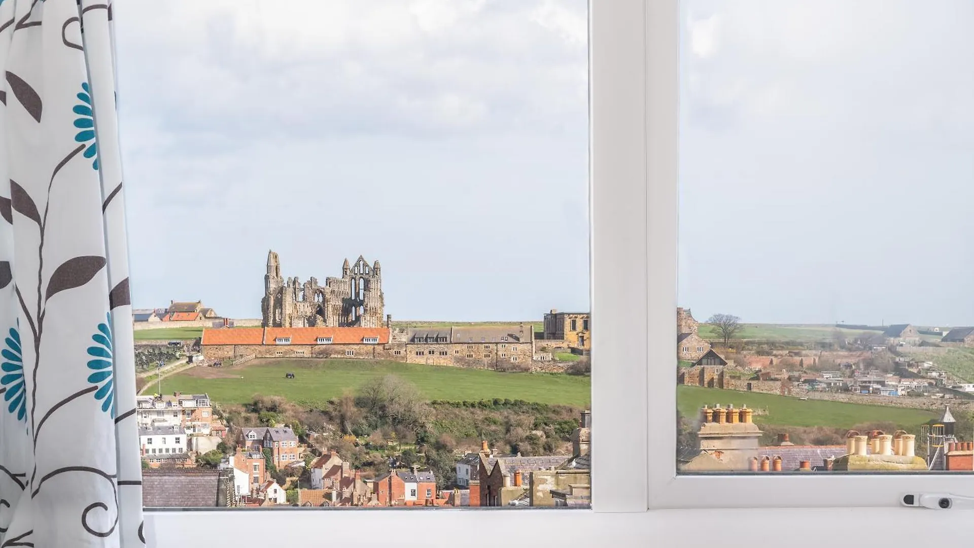 Blencathra Rooms, Whitby Apartment