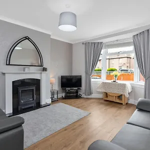  Apartment Crewe - 2 Bed, Free Off Street Parking And Private Garden United Kingdom